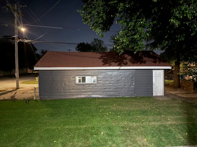 $255,000 | 527 Gordon Avenue, Calumet City, IL 60409