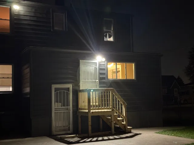 $255,000 | 527 Gordon Avenue, Calumet City, IL 60409