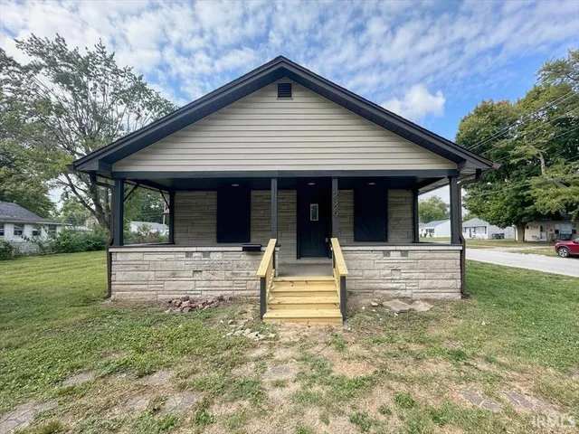 $159,900 | 2329 North Delphos Street, Kokomo, IN 46901