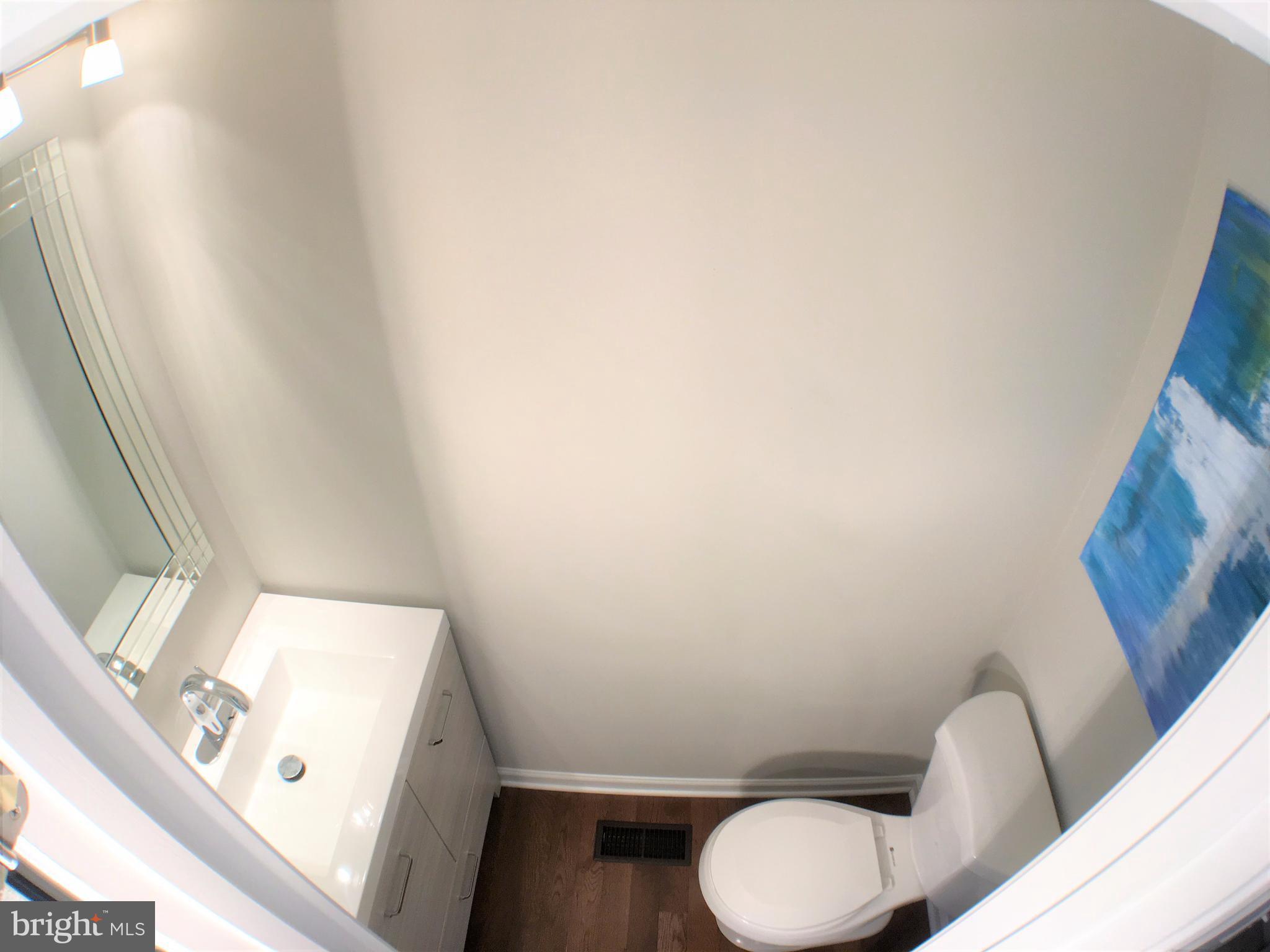 26 Greenleaf Road Parkville, MD 21234 - Photo 5 of 25 Half Bath