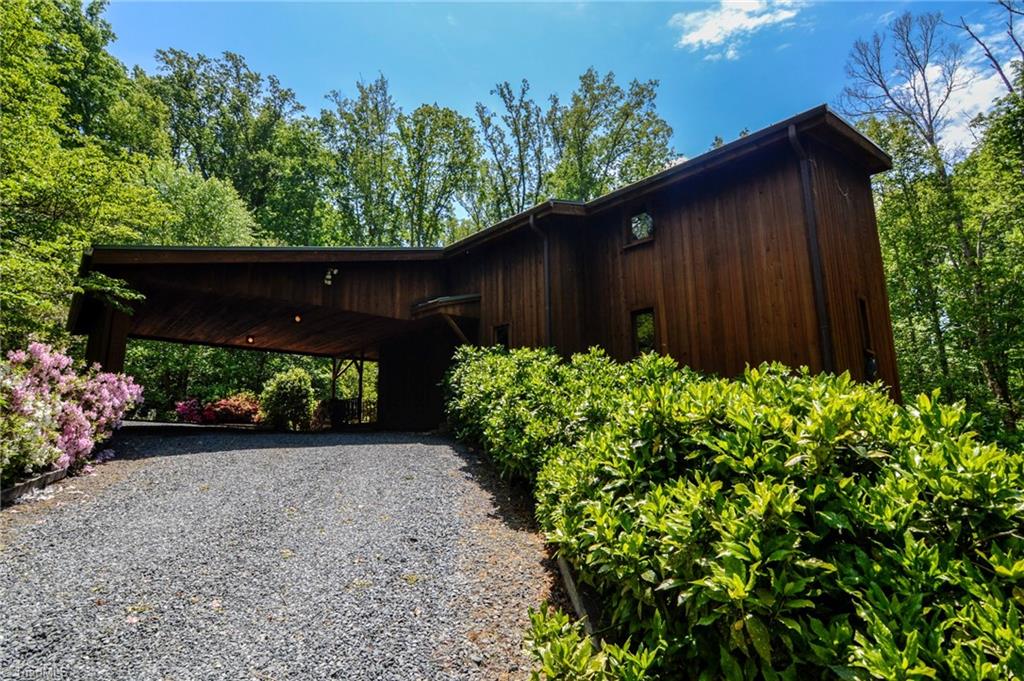 4925 Aladdin Road Pfafftown, NC 27040 - Photo 1 of 23 Gallery Image 1