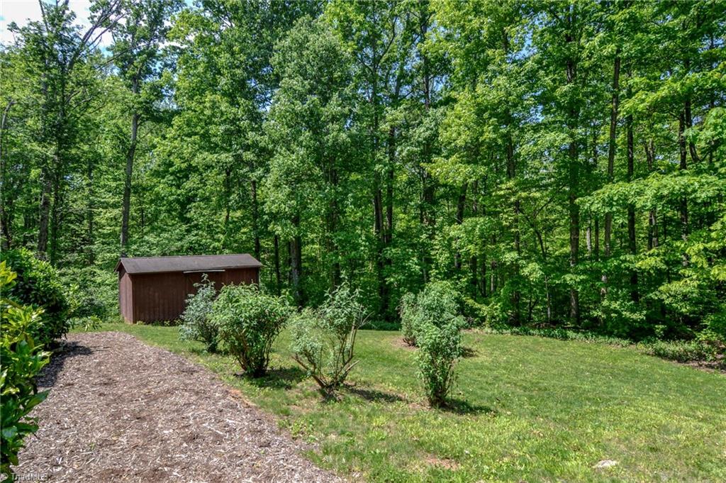 4925 Aladdin Road Pfafftown, NC 27040 - Photo 21 of 23 Gallery Image 21