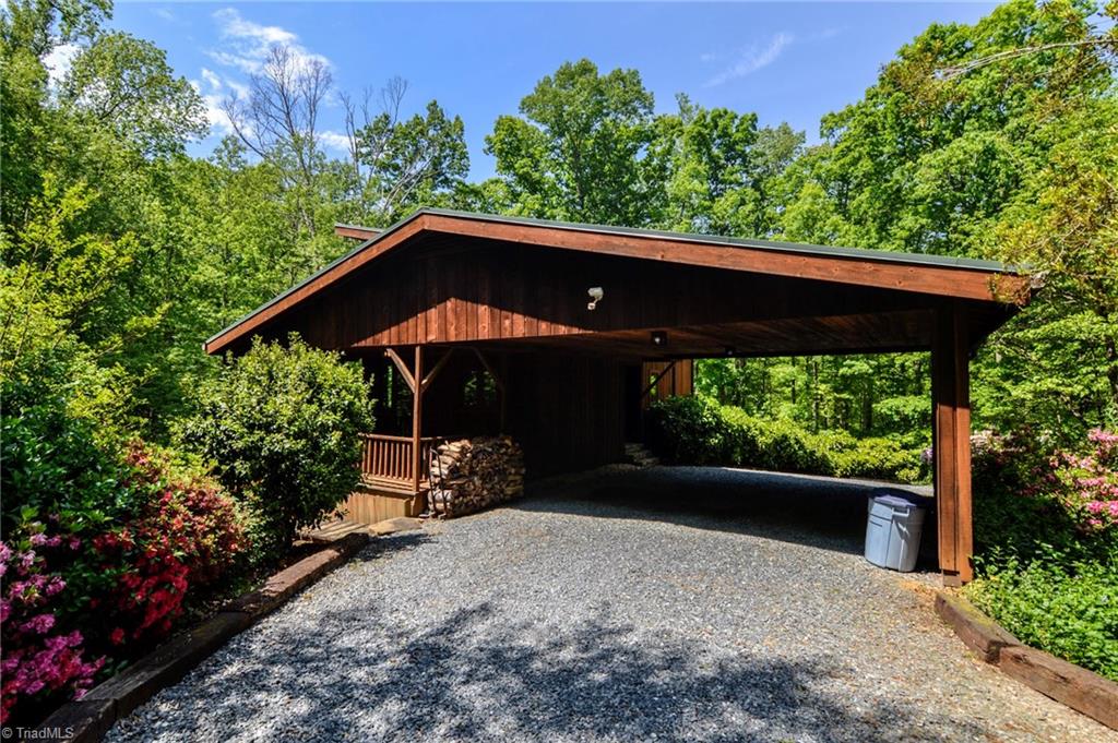 4925 Aladdin Road Pfafftown, NC 27040 - Photo 22 of 23 Gallery Image 22