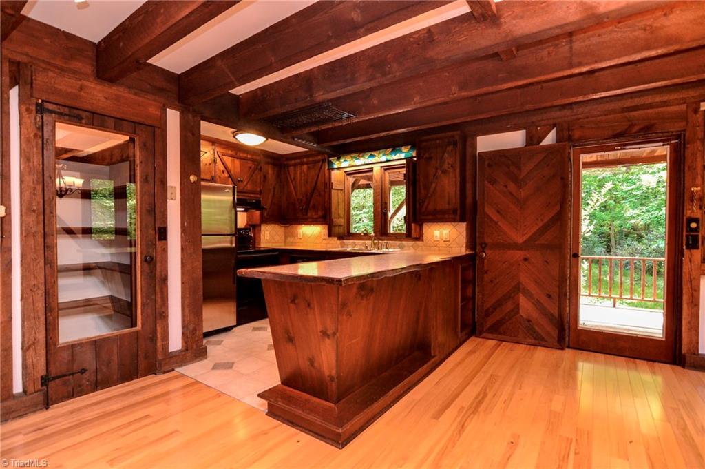 4925 Aladdin Road Pfafftown, NC 27040 - Photo 5 of 23 Gallery Image 5