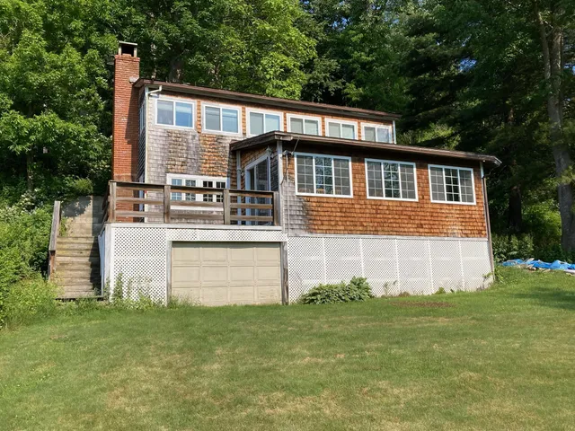 $275,000 | 10 River Front Drive, Rockingham, VT 05101