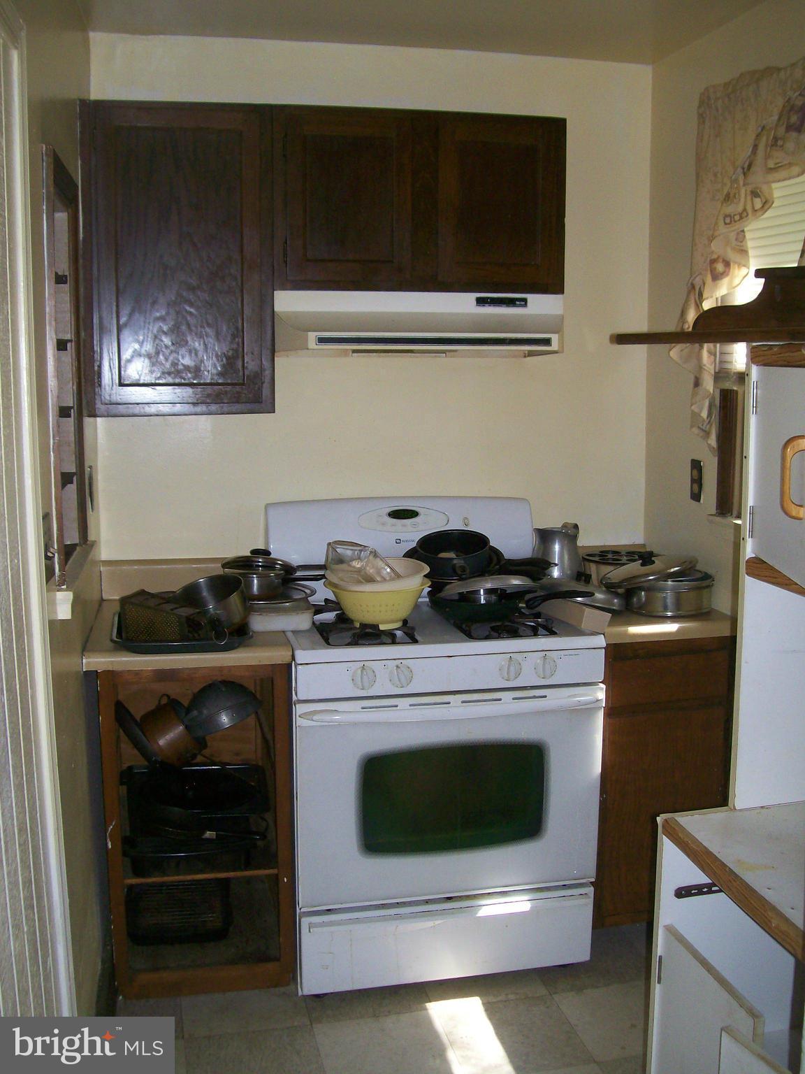 1800 Thomas Road Fort Washington, MD 20744 - Photo 19 of 30 Kitchen
