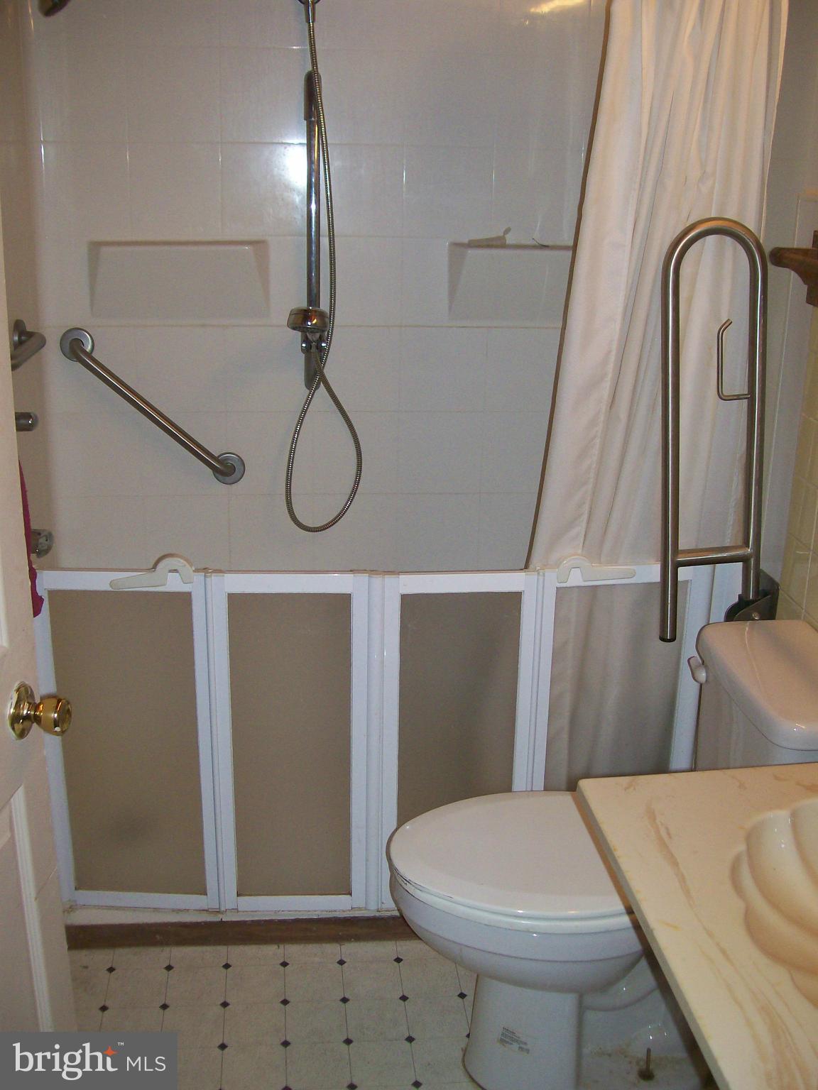 1800 Thomas Road Fort Washington, MD 20744 - Photo 23 of 30 Bath