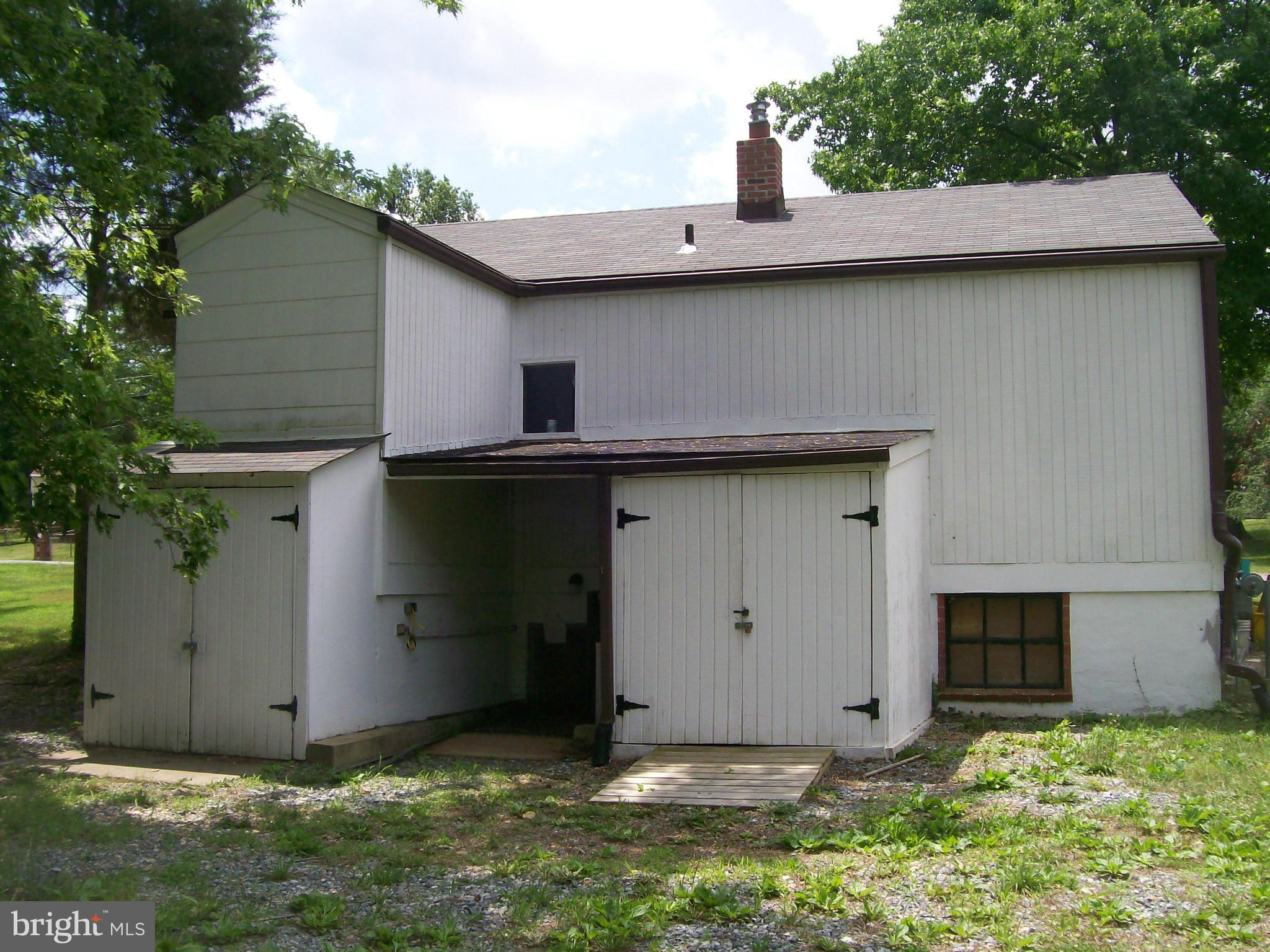 1800 Thomas Road Fort Washington, MD 20744 - Photo 4 of 30 Exterior (Rear)