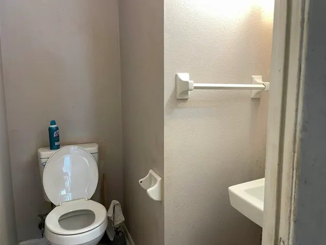 $65,000 | 2325 West Pensacola Street, Unit 145, Tallahassee, FL 32304