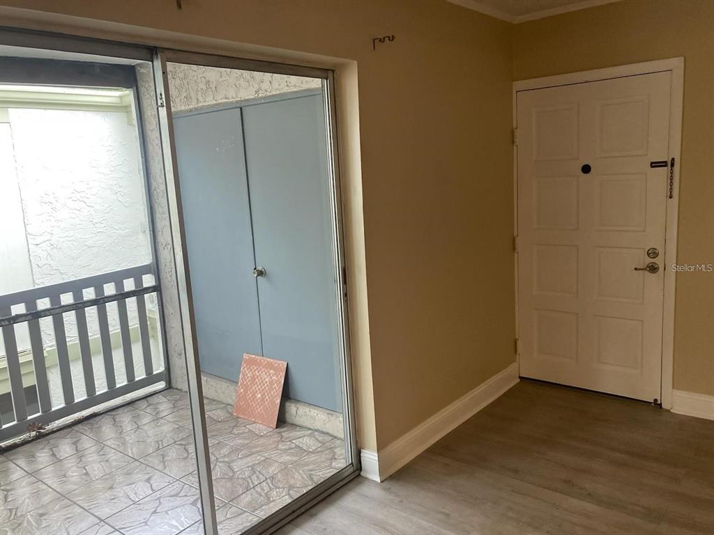4611 West North B Street, Unit 220 Tampa, FL 33609 - Photo 3 of 11 a view of a bathroom