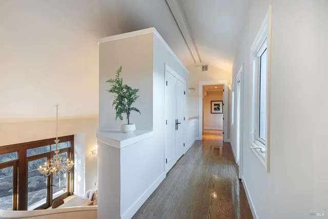 $2,995,000 | 145 Canyon Court, Napa, CA 94558