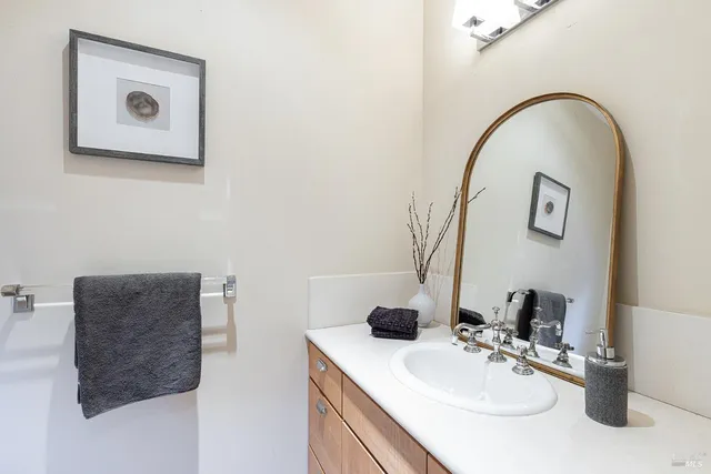 $2,995,000 | 145 Canyon Court, Napa, CA 94558