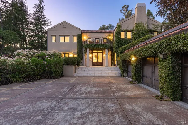 $2,995,000 | 145 Canyon Court, Napa, CA 94558