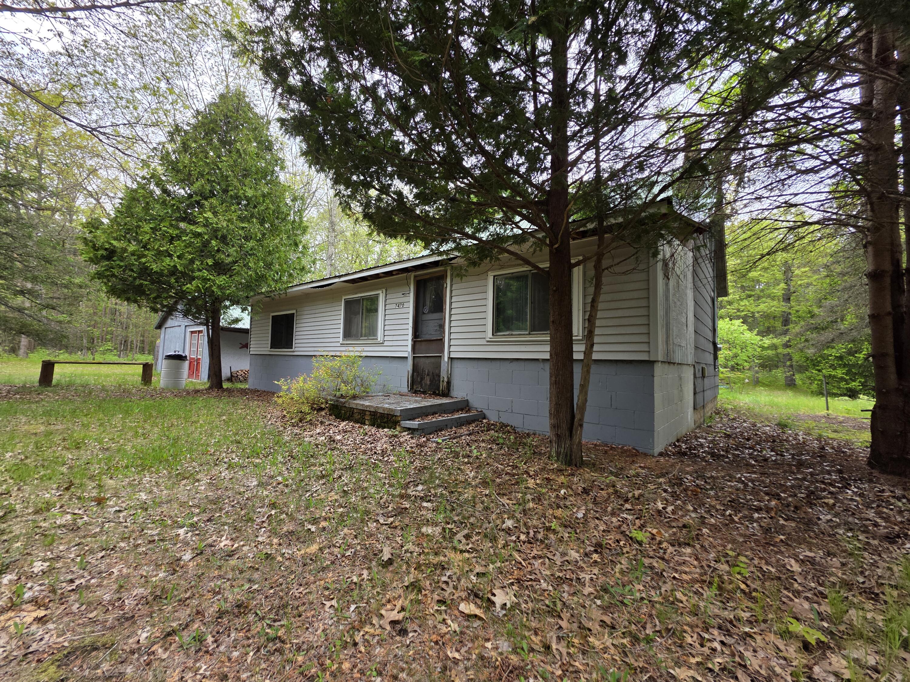 7470 Becker Road Manistee, MI 49660 - Photo 30 of 32 20250530_101059