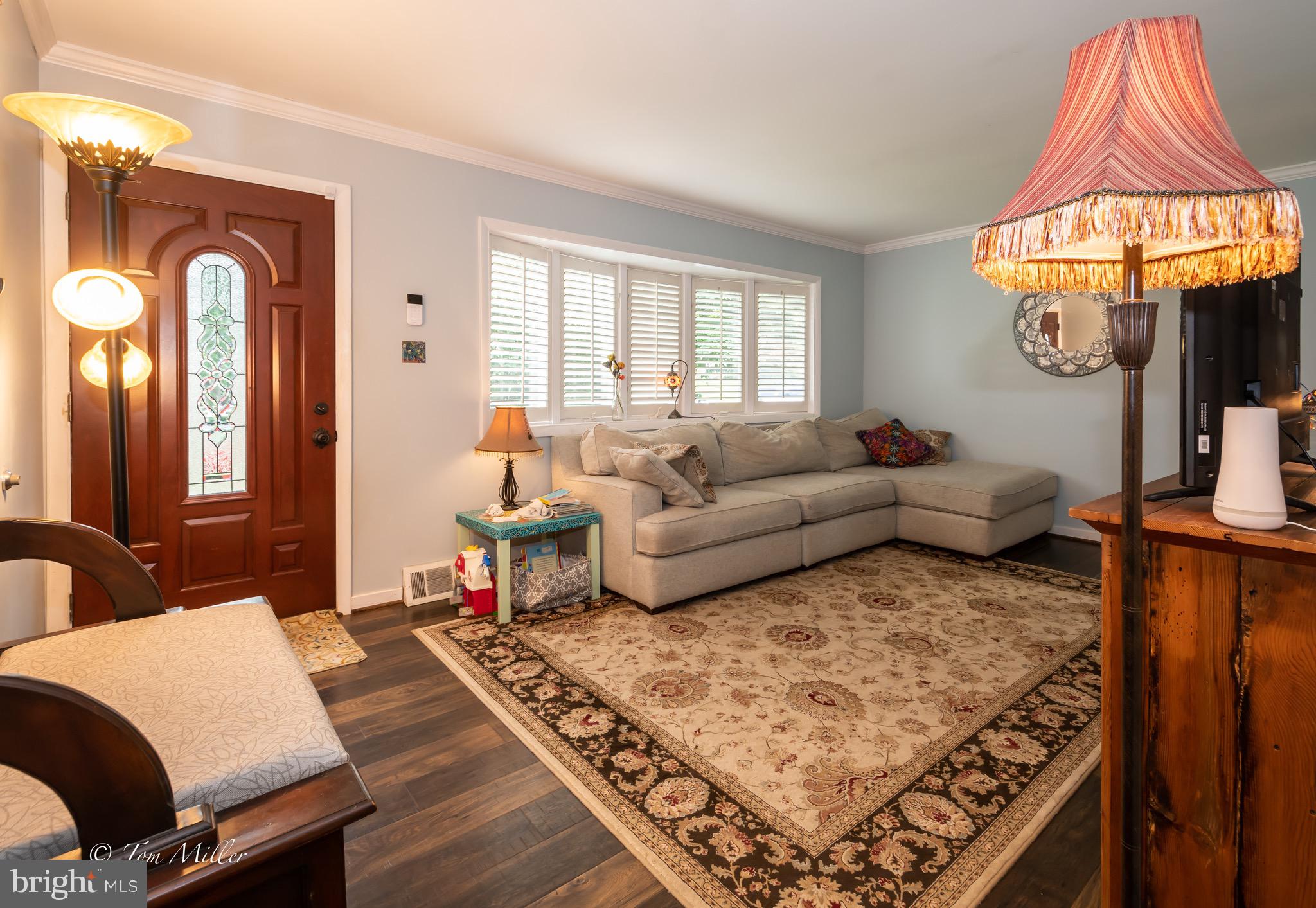 809 Suburbian Road Reisterstown, MD 21136 - Photo 3 of 33 Living Room with Plantation Shutters