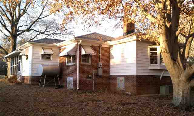 805 Watkins Road Greenville, SC 29617 - Photo 5 of 13 Gallery Image 5