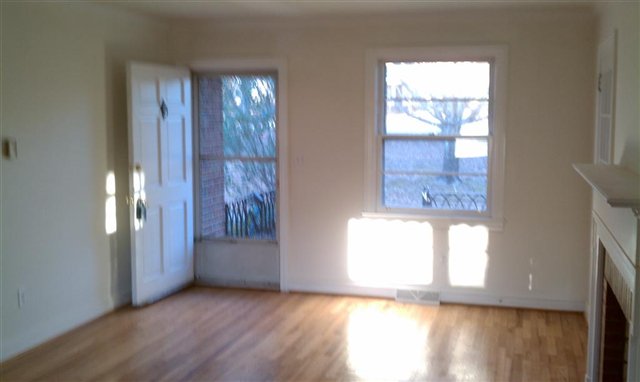 805 Watkins Road Greenville, SC 29617 - Photo 8 of 13 Gallery Image 8