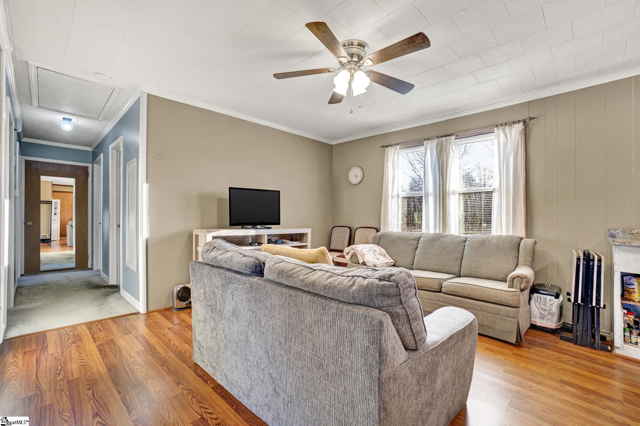 86 Dogwood Circle Clinton, SC 29325 - Photo 12 of 40