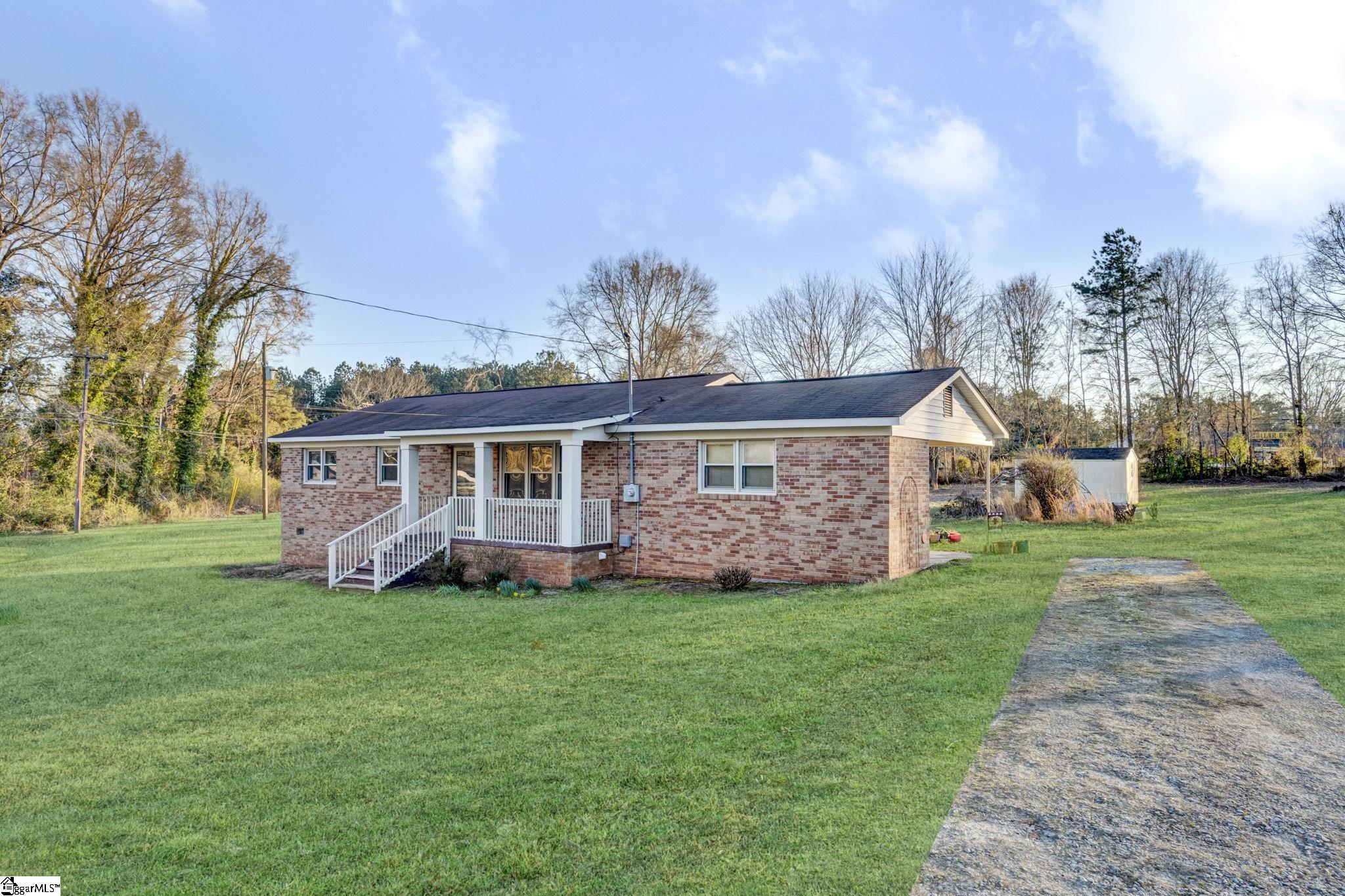 86 Dogwood Circle Clinton, SC 29325 - Photo 4 of 40