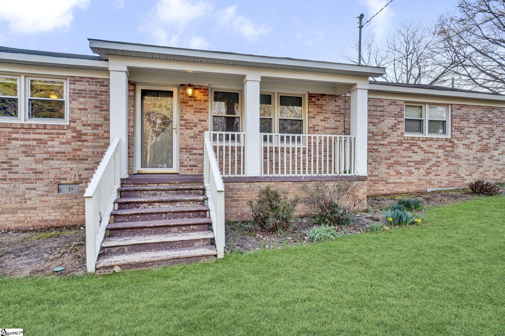 86 Dogwood Circle Clinton, SC 29325 - Photo 5 of 40