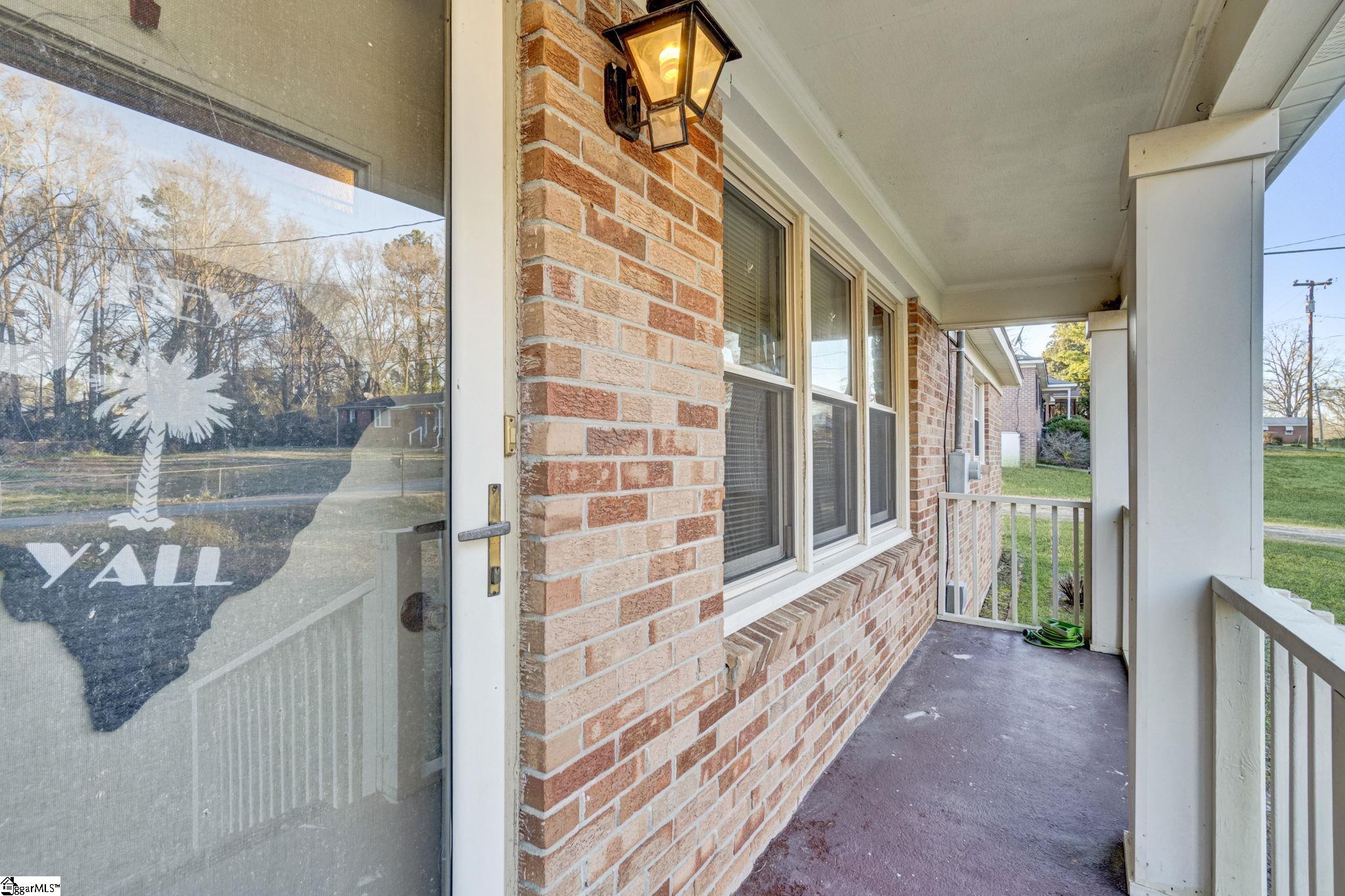 86 Dogwood Circle Clinton, SC 29325 - Photo 7 of 40