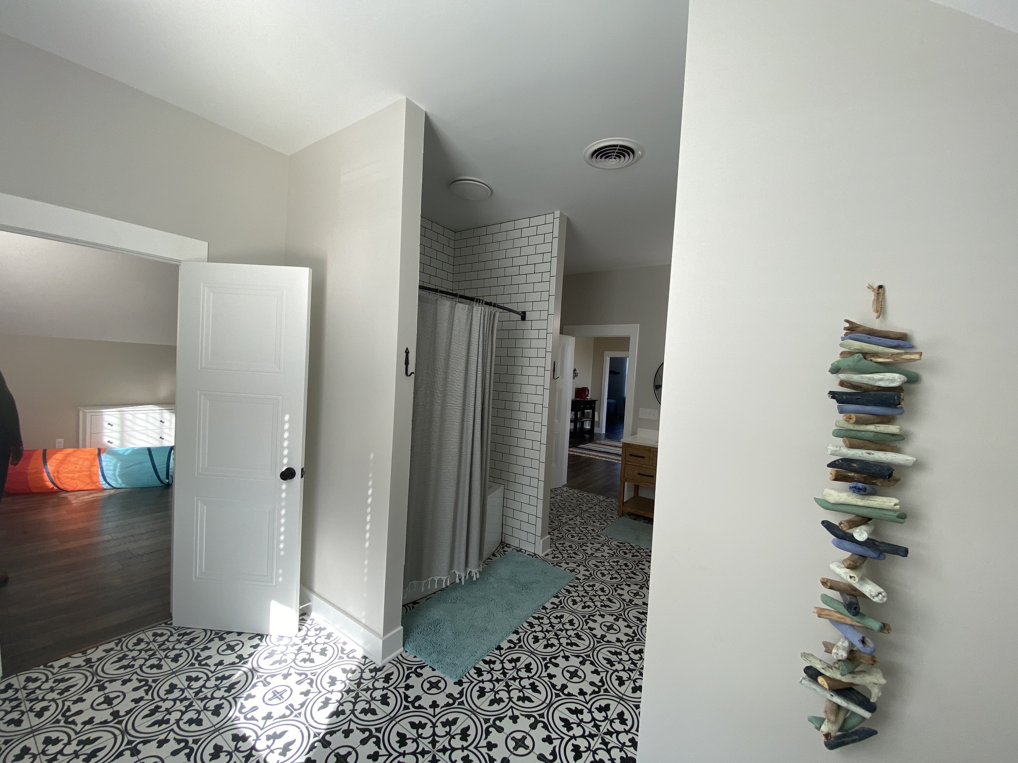 1259 Martin Road Morrison, TN 37357 - Photo 50 of 68 a view of a hallway with wooden floor and cabinets