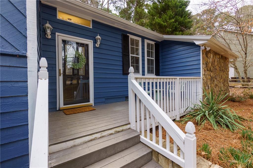 520 Victoria Road Woodstock, GA 30189 - Photo 3 of 42