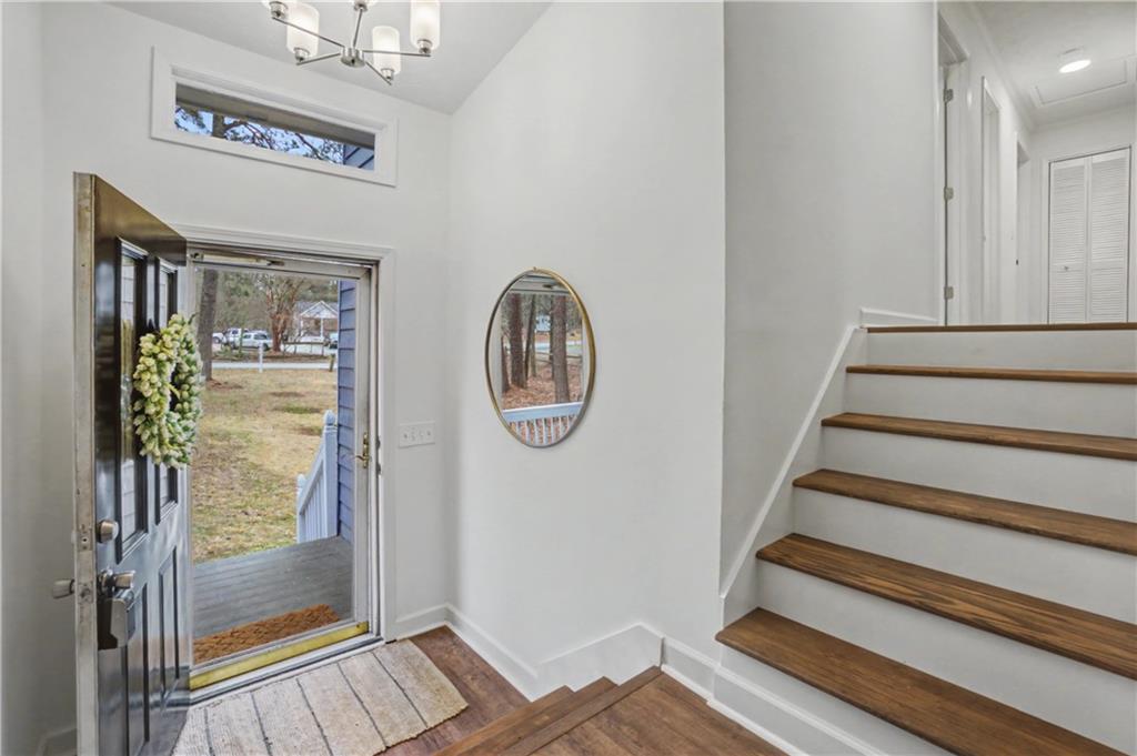 520 Victoria Road Woodstock, GA 30189 - Photo 5 of 42