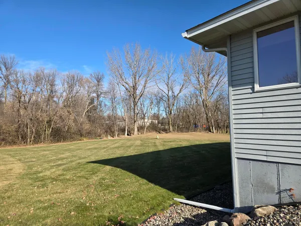 $389,900 | 103 Sellards Avenue, Dassel, MN 55325