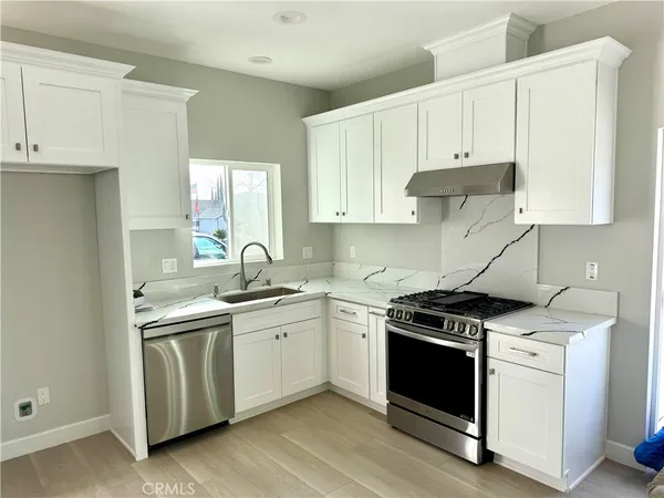 $2,800 | 1728 North Kelly Avenue, Unit B, Upland, CA 91784