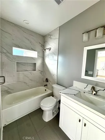 $2,800 | 1728 North Kelly Avenue, Unit B, Upland, CA 91784