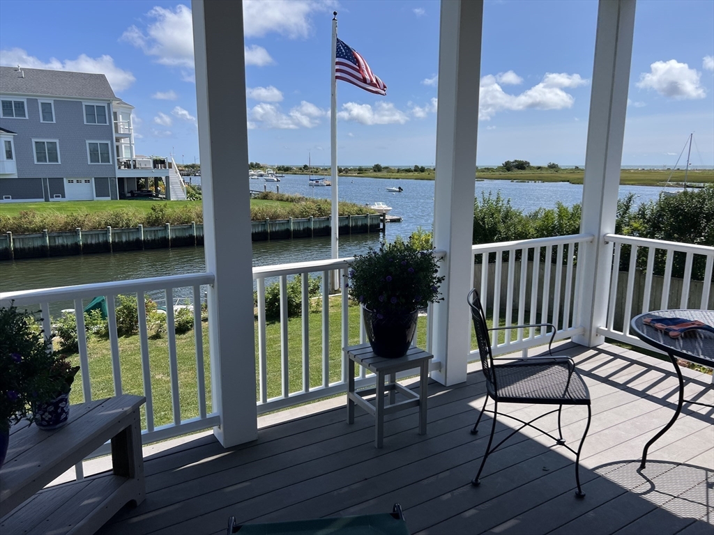 14 Harbor Way Dennis, MA 02670 - Photo 20 of 41