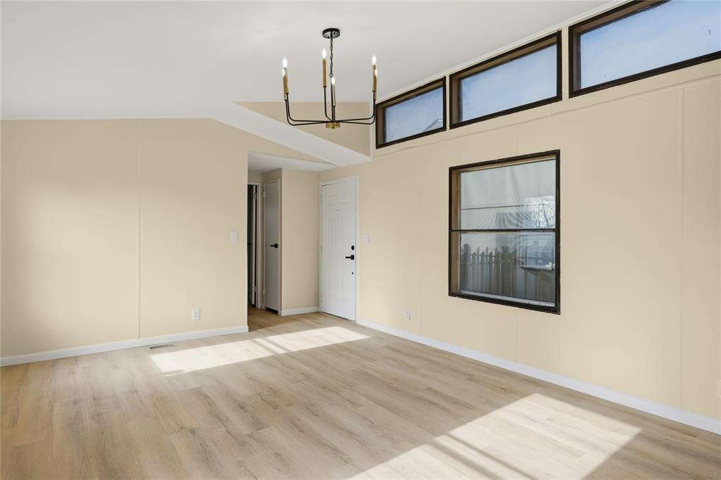 821 Flamingo Road Granbury, TX 76049 - Photo 3 of 21