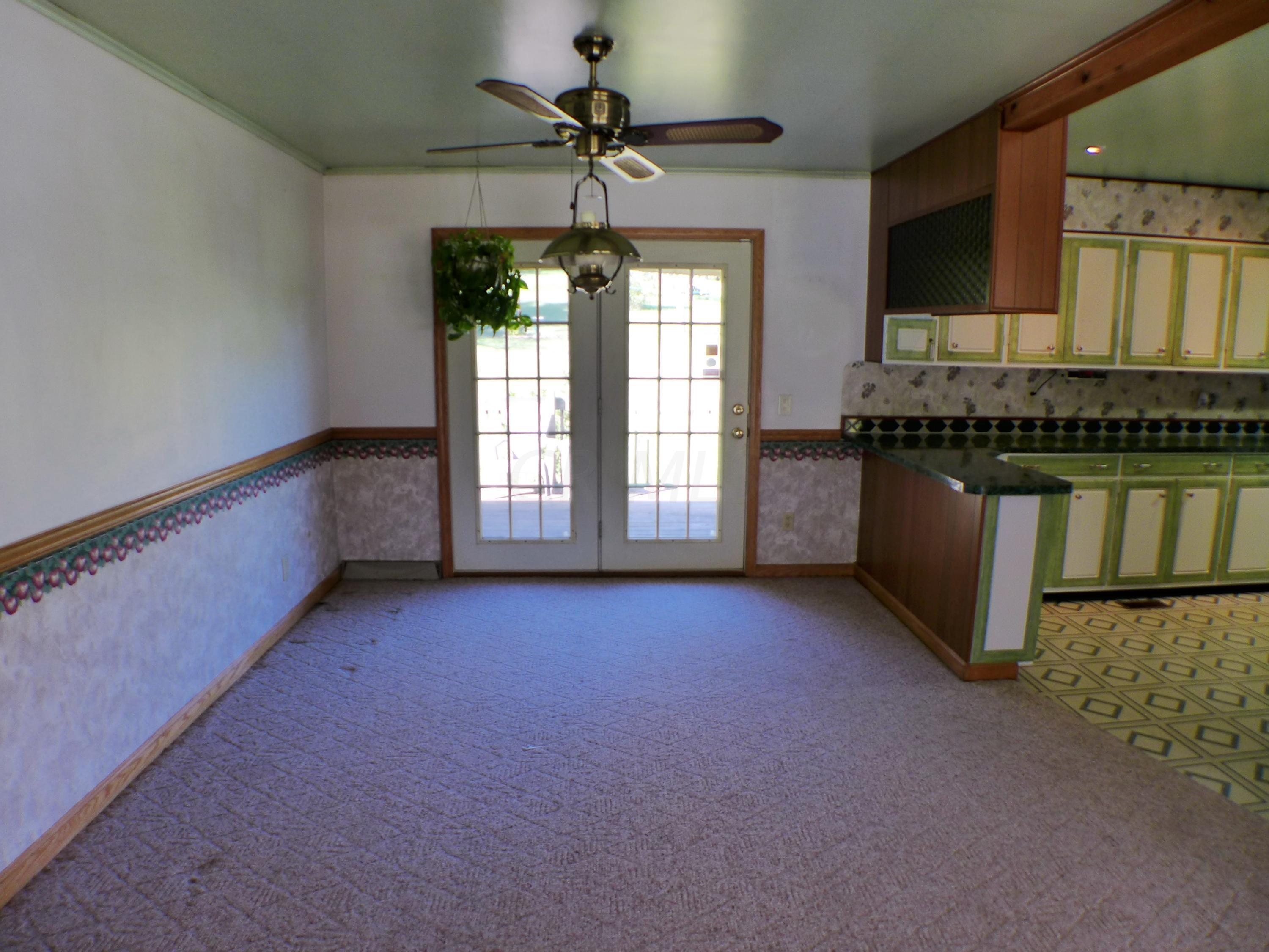 19727 Unger Road Logan, OH 43138 - Photo 19 of 38