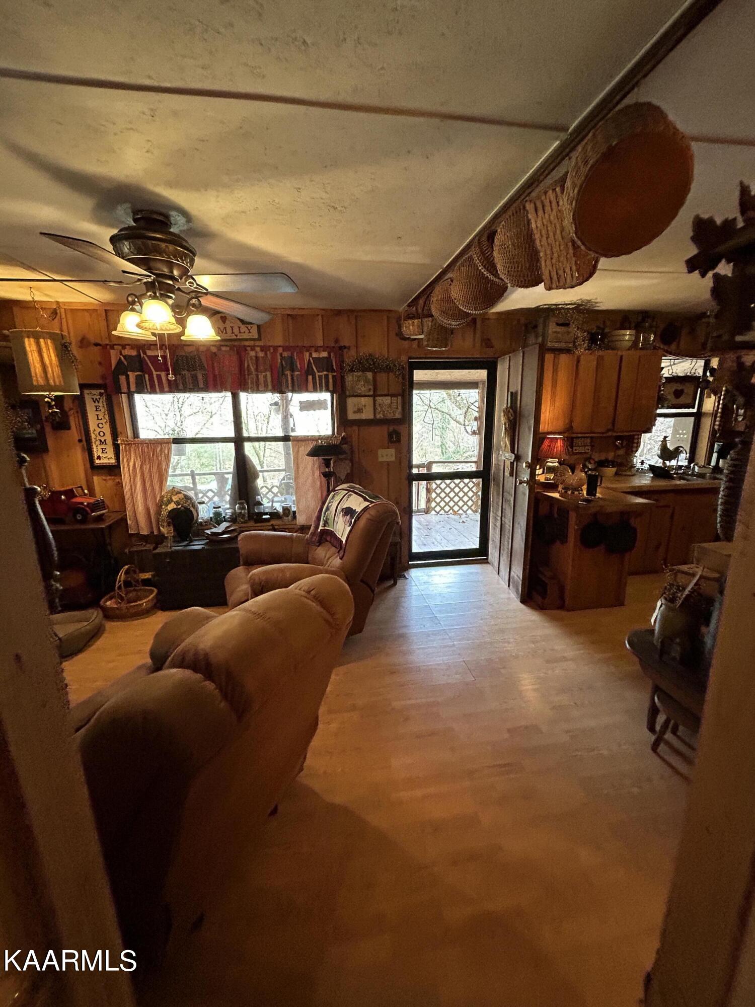 360 Acorn Gap Road Sweetwater, TN 37874 - Photo 12 of 34 F912A525-E180-4DE0-A751-A214C886B345