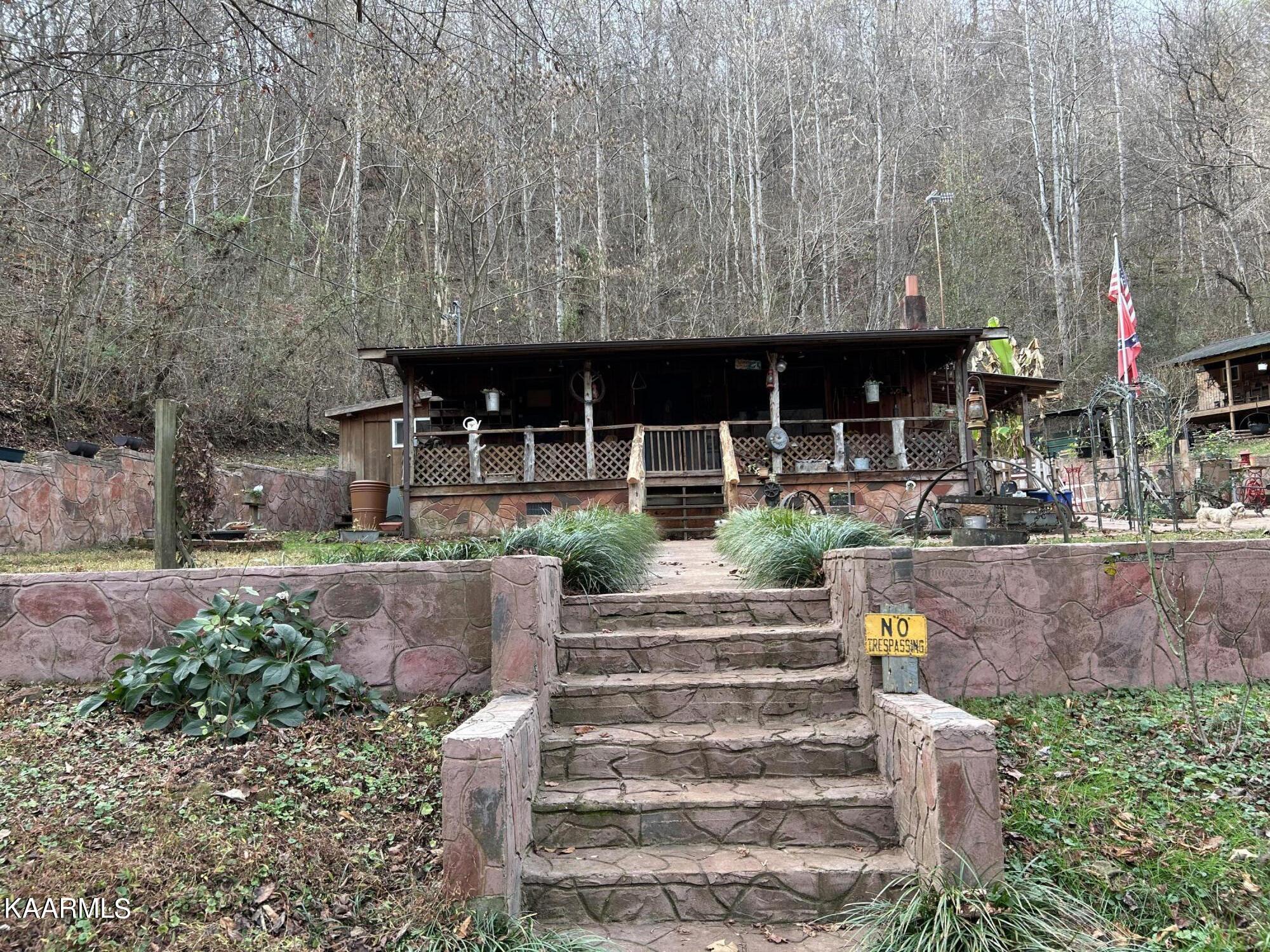 360 Acorn Gap Road Sweetwater, TN 37874 - Photo 3 of 34 525D903A-0D28-4094-AC29-1E306B3013F2