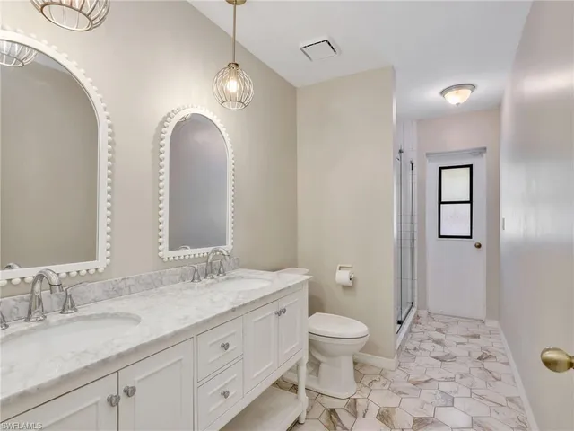 $444,900 | 820 Robert Avenue, Lehigh Acres, FL 33936