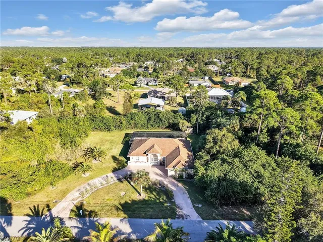 $444,900 | 820 Robert Avenue, Lehigh Acres, FL 33936