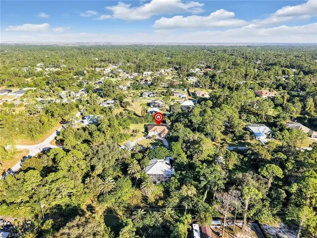 $444,900 | 820 Robert Avenue, Lehigh Acres, FL 33936