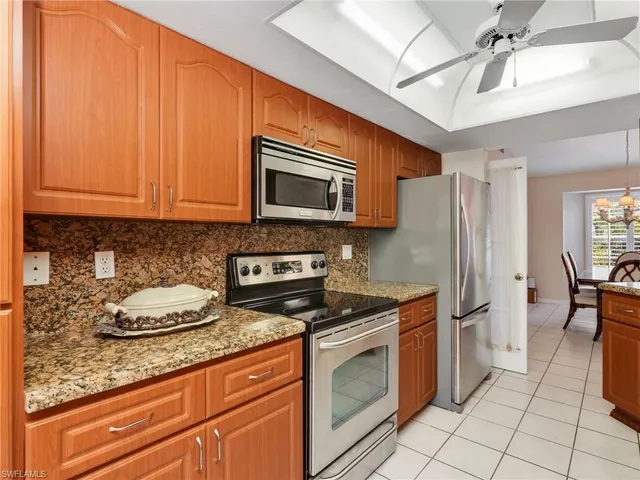 $444,900 | 820 Robert Avenue, Lehigh Acres, FL 33936