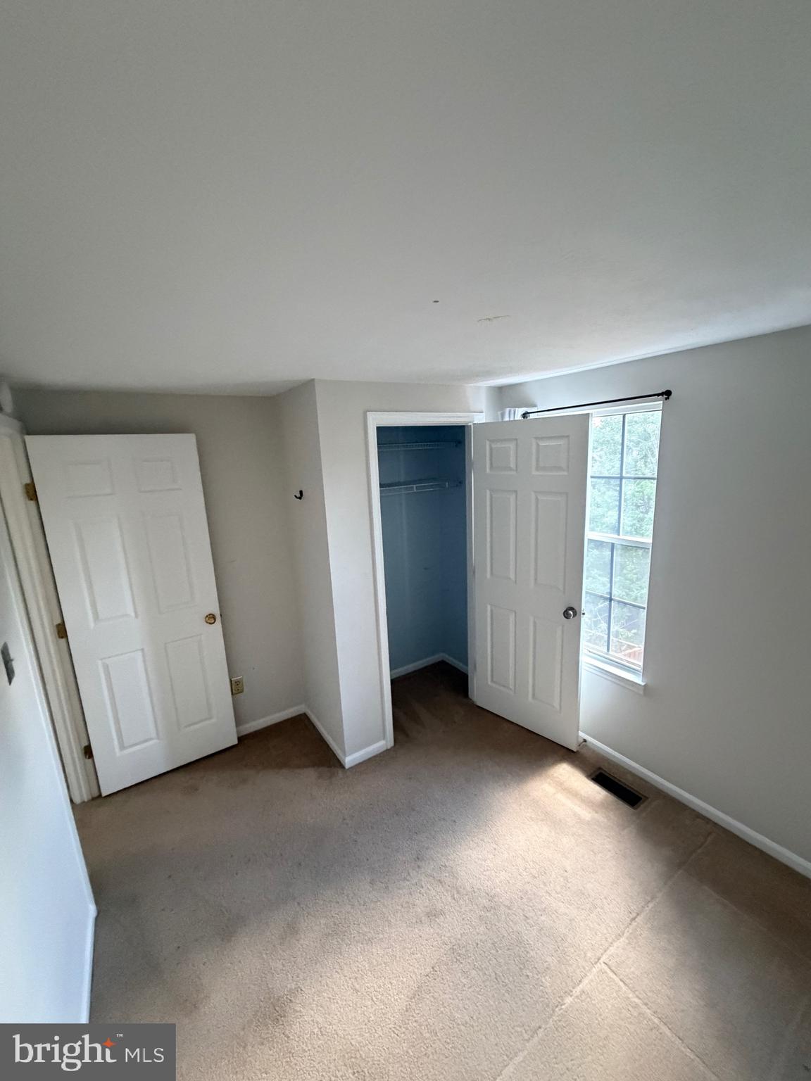 13953 Winding Ridge Lane Centreville, VA 20121 - Photo 13 of 23 a view of an empty room with a window