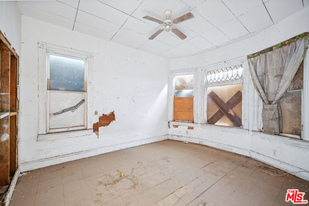 419 Acoma Street Needles, CA 92363 - Photo 22 of 29