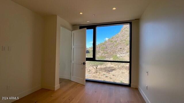 4849 North Camelback Ridge Road, Unit B201 Scottsdale, AZ 85251 - Photo 20 of 31 9
