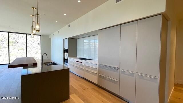 $4,475,000 | 4849 North Camelback Ridge Road, Unit B201, Scottsdale, AZ 85251