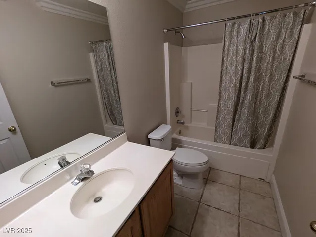 $2,000 | 10188 Birch Bluff Lane, Las Vegas, NV 89145