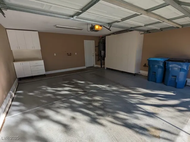 $2,000 | 10188 Birch Bluff Lane, Las Vegas, NV 89145