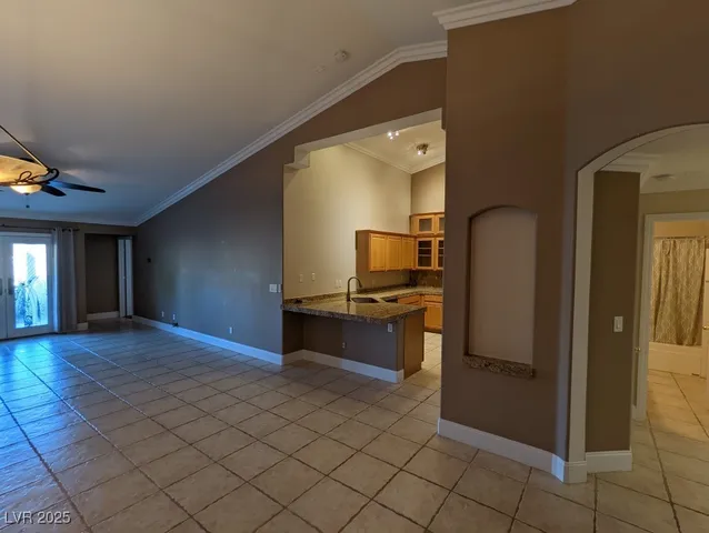 $2,000 | 10188 Birch Bluff Lane, Las Vegas, NV 89145