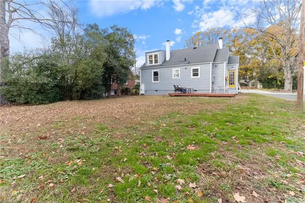 $2,000 | 907 West Wendover Avenue, Greensboro, NC 27408