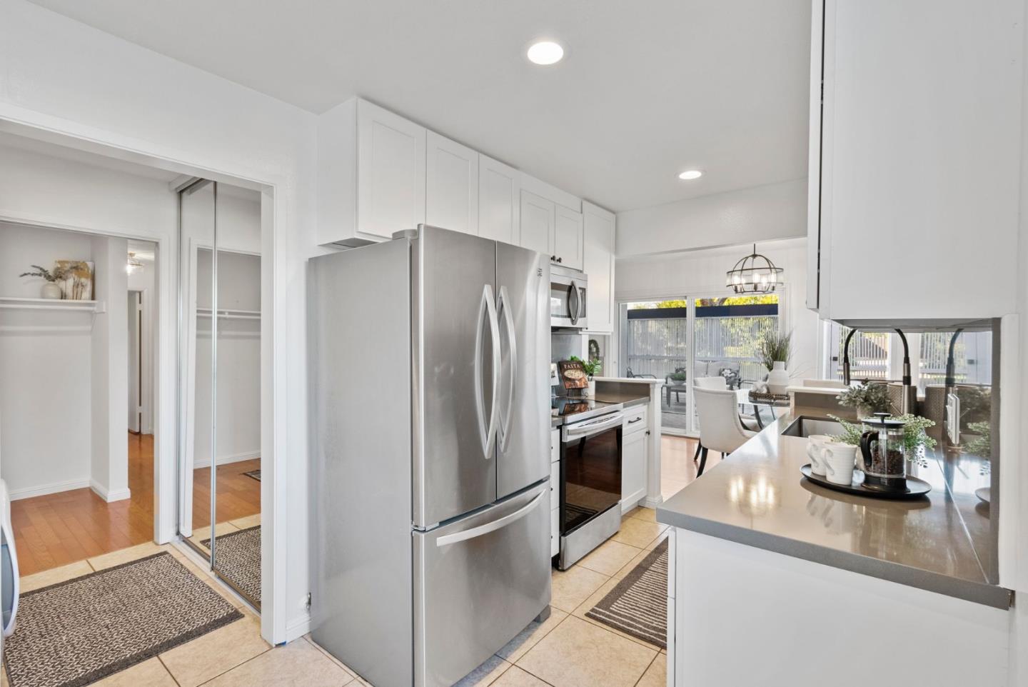 1025 Shell Boulevard, Unit 2 Foster City, CA 94404 - Photo 16 of 41