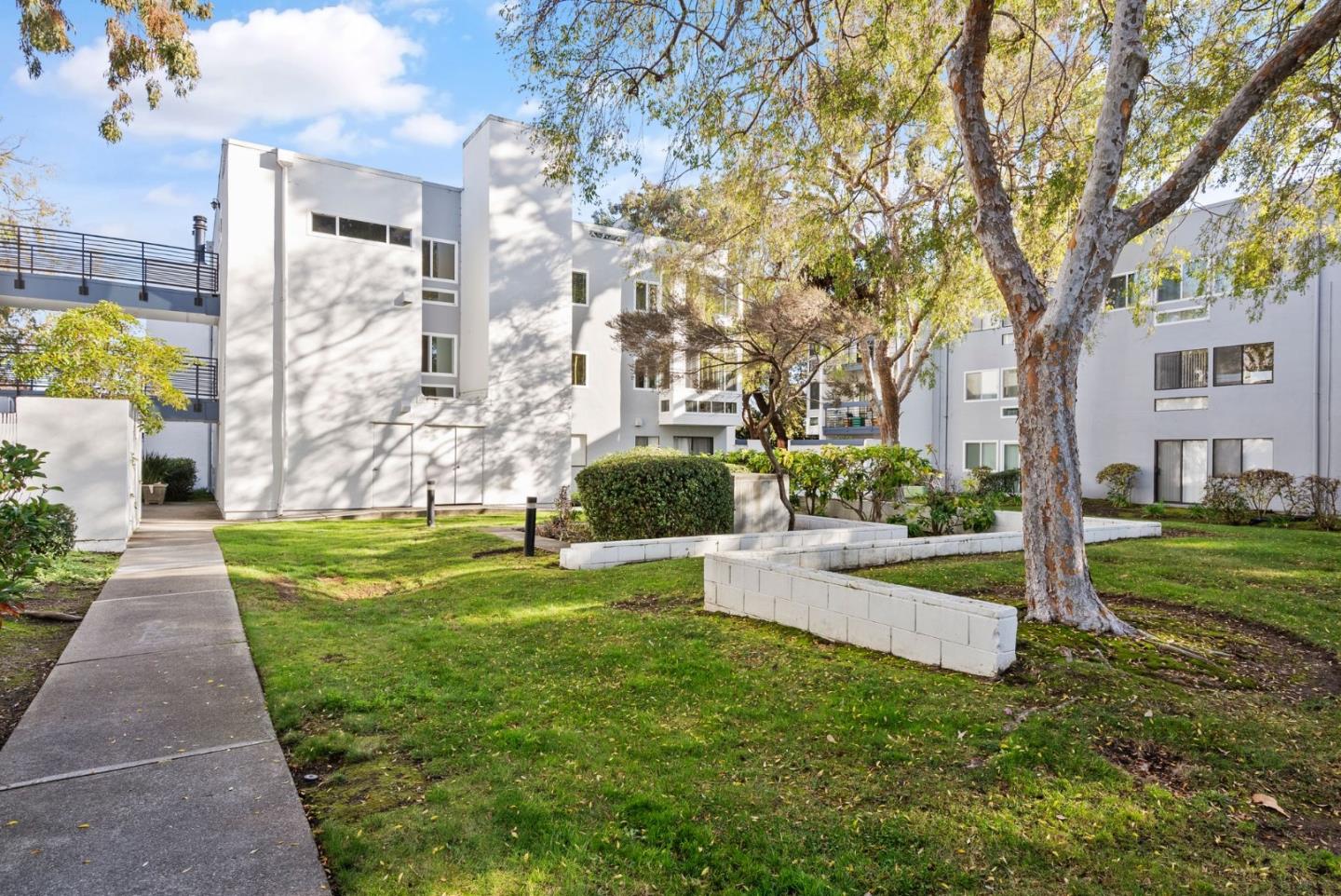 1025 Shell Boulevard, Unit 2 Foster City, CA 94404 - Photo 32 of 41